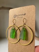 Load image into Gallery viewer, Sea Glass Earrings 072
