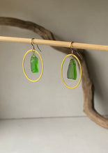 Load image into Gallery viewer, Sea Glass Earrings 072
