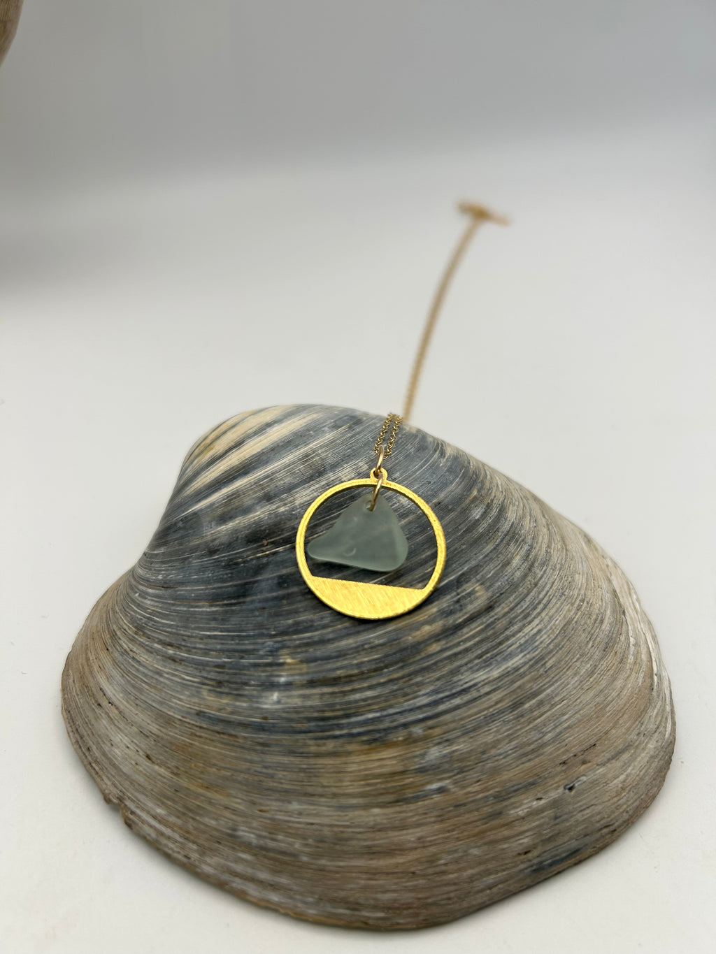 Joy sea glass necklace: circle (aqua)