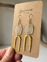 Load image into Gallery viewer, Joy Sea Glass Earrings 074
