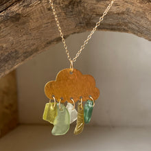 Load image into Gallery viewer, Joy sea glass necklace 001
