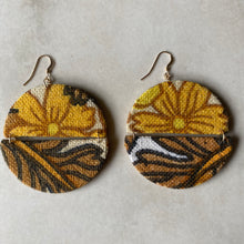 Load image into Gallery viewer, Joy Earrings 022
