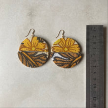 Load image into Gallery viewer, Joy Earrings 022
