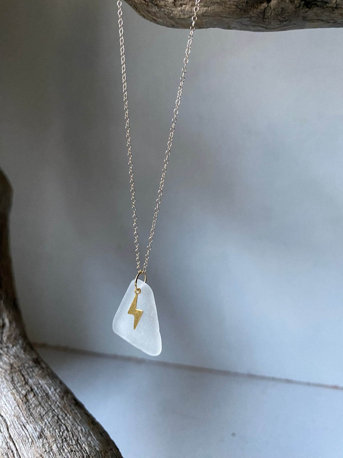 Joy sea glass necklace: Brass bolt (white)