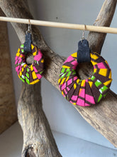 Load image into Gallery viewer, Joy Earrings 044
