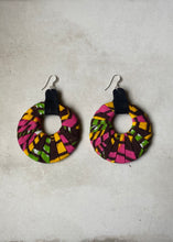 Load image into Gallery viewer, Joy Earrings 044
