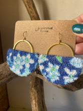 Load image into Gallery viewer, Joy Earrings 067
