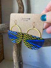 Load image into Gallery viewer, Joy Earrings 066
