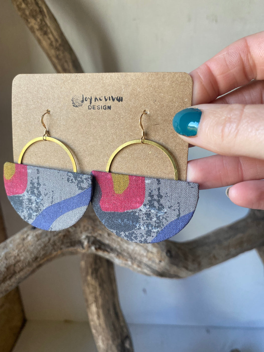 Joy Earrings 065