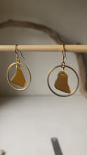 Load and play video in Gallery viewer, Sea Glass Earrings 073
