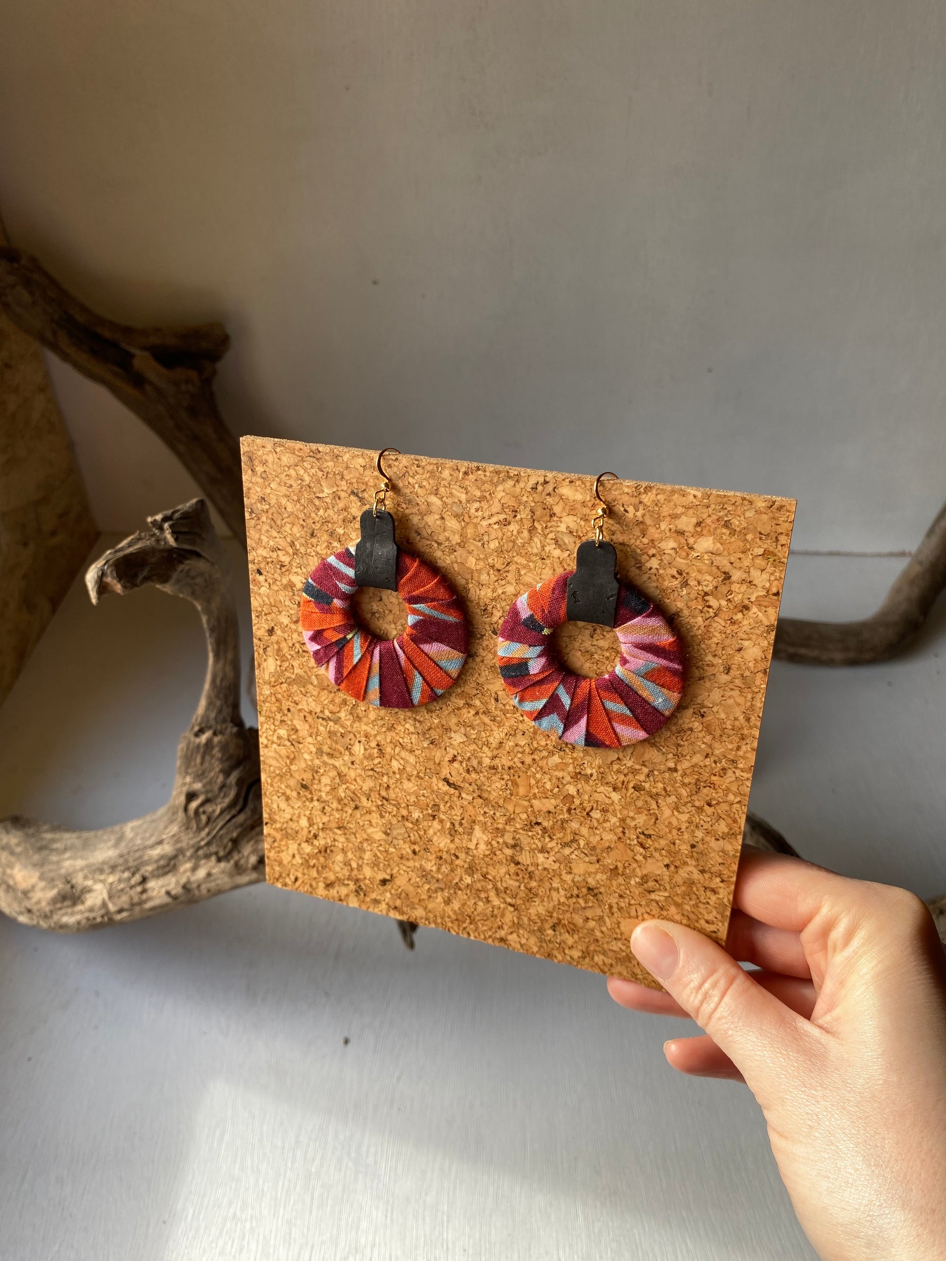 Joy Earrings 04