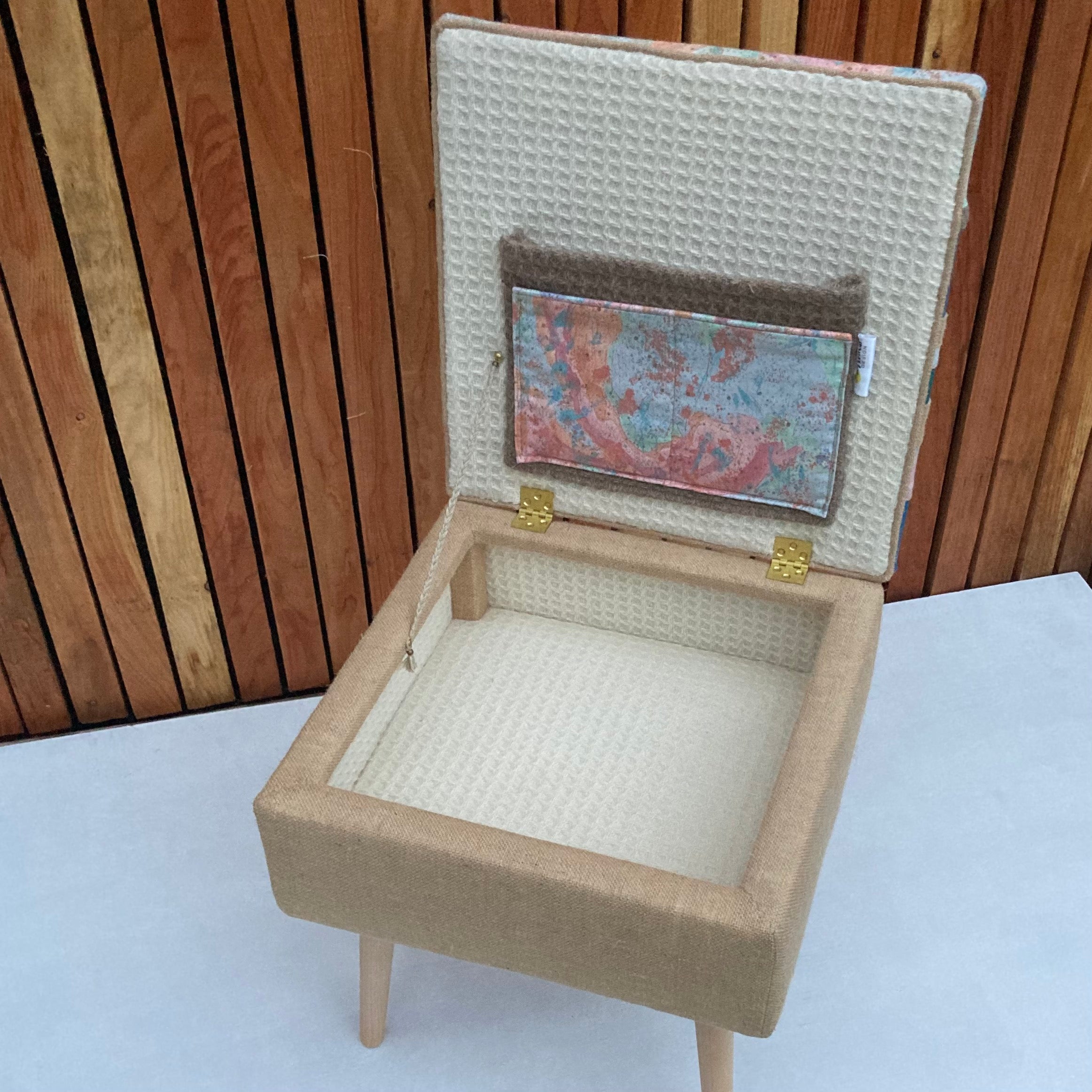 Joy Revival Upholstered box: Portobello 02